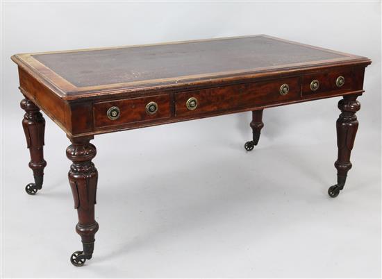 A Victorian mahogany library table, W.5ft D.2ft 11in. H.2ft 6in.